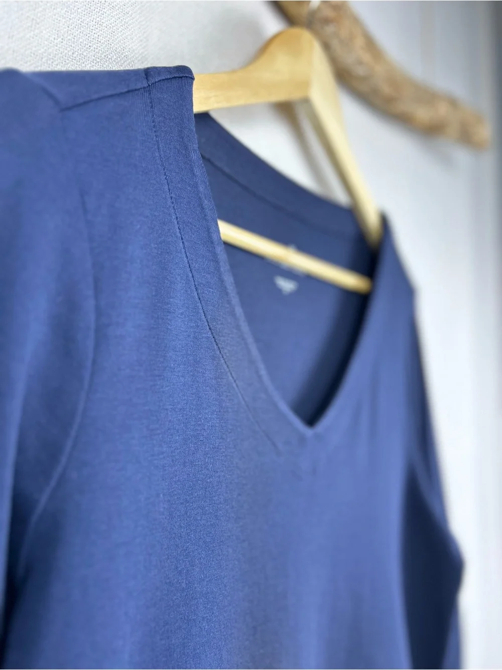 J.Jill Navy Pima Cotton V-Neck 3/4 Sleeve Tee | Soft Capsule Basic Medium - Picture 3 of 8